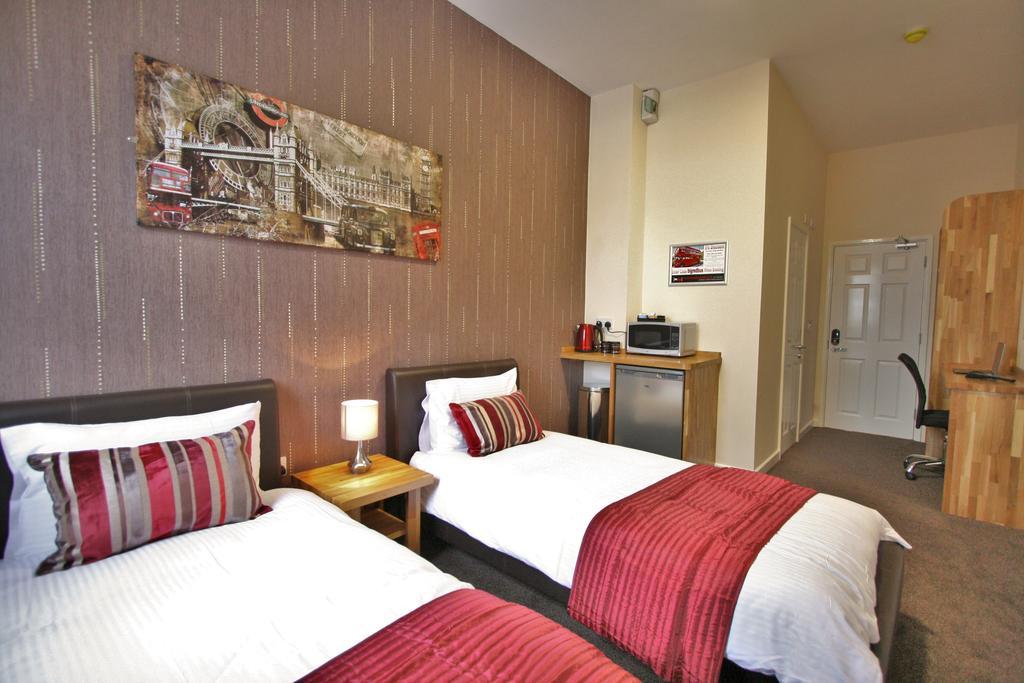 Central Hotel Gloucester By Roomsbooked Extérieur photo