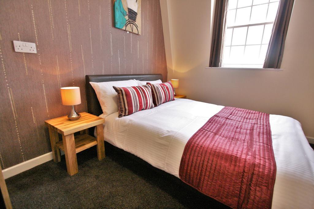 Central Hotel Gloucester By Roomsbooked Chambre photo
